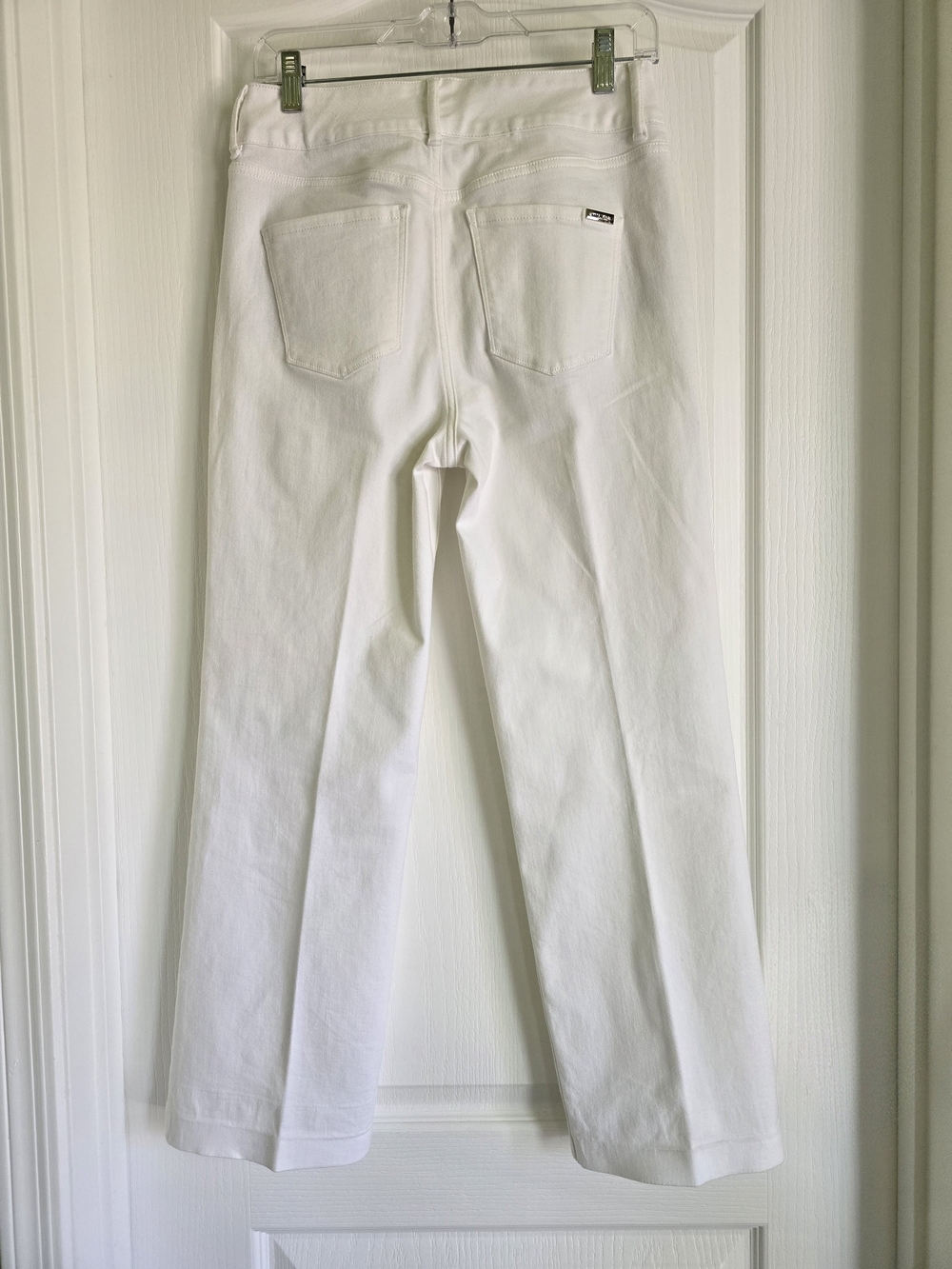 White House Black Market Minimalist Cream Wide-Leg High Rise Jeans, Size 4 - Picture 4 of 12